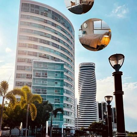 Apartamento Vista Al Rio Puerto Santana Riverfront 1 جواياكيل المظهر الخارجي الصورة
